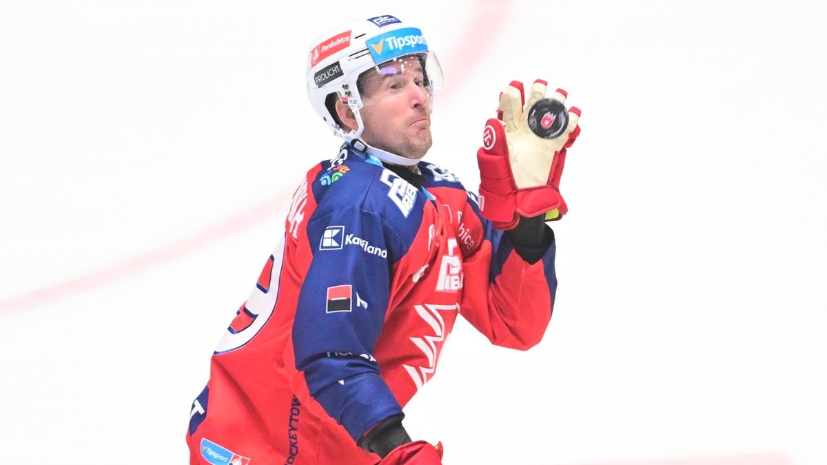 Co jste o hokeji nevěděli. Kdo pálí nejvíc šancí a proč je Červenka mistr?